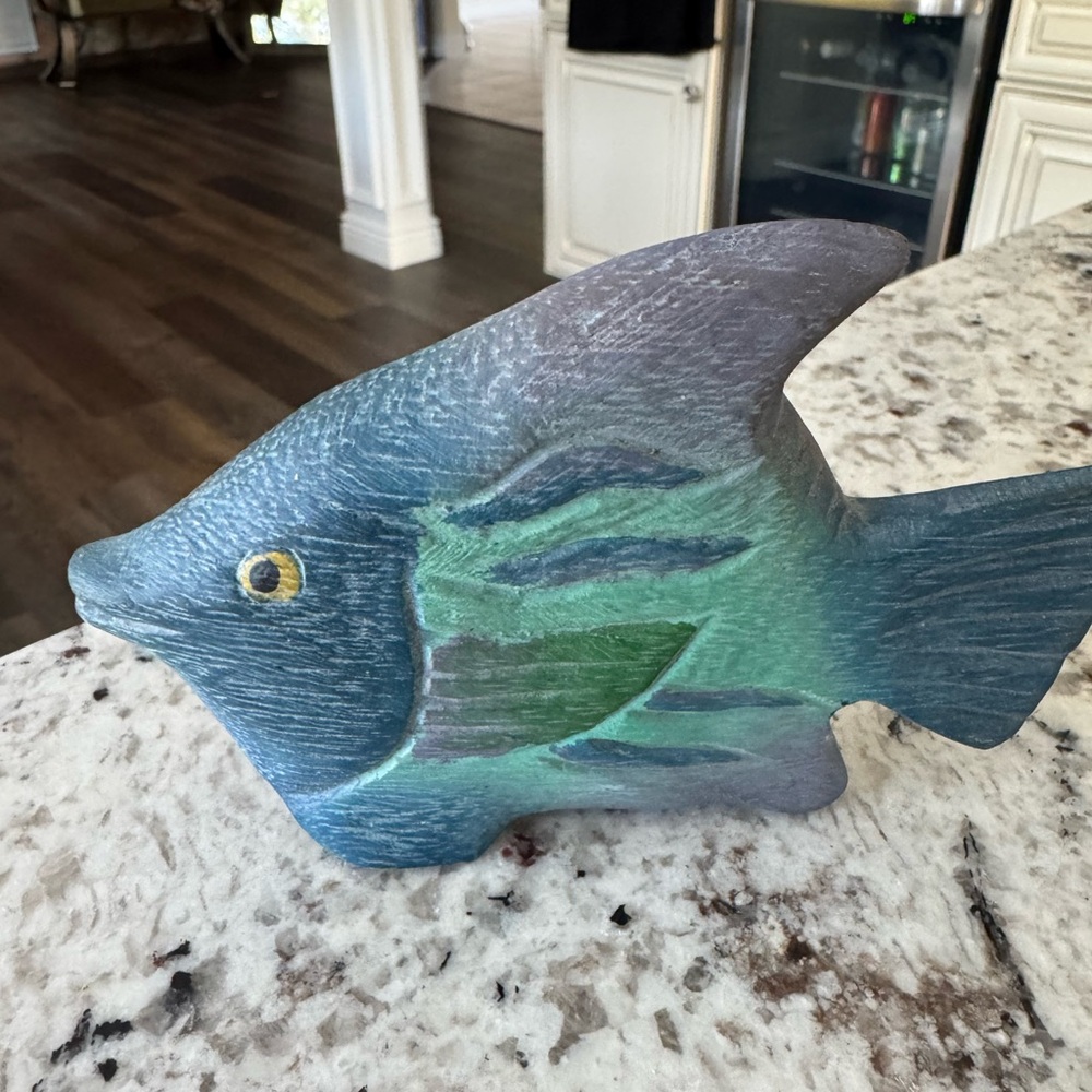 VTG Pier 1 wooden fish decor / vtg pier 1 / fish / nautical / beach